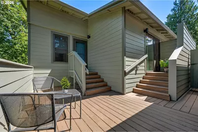 3835 SW Canby St, Portland, OR 97219 - Photo 3