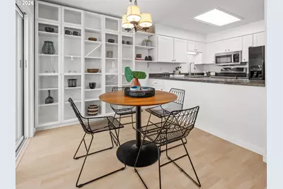 3835 SW Canby St, Portland, OR 97219 - Photo 9
