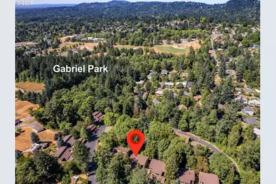 3835 SW Canby St, Portland, OR 97219 - Photo 35