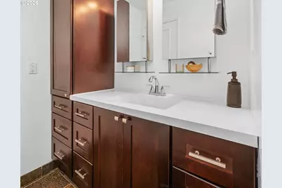 3835 SW Canby St, Portland, OR 97219 - Photo 19