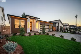 460 W U St, Washougal, WA 98671 - Photo 3