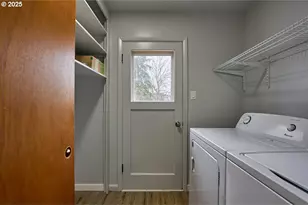 304 E Park St, Enterprise, OR 97828 - Photo 11