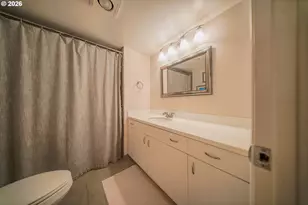 6605 W Burnside St, Portland, OR 97210 - Photo 27