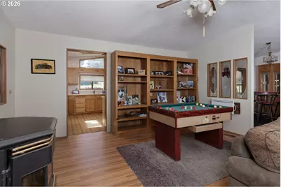 245 S Mike Rd, Tygh Valley, OR 97063 - Photo 5