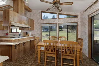 245 S Mike Rd, Tygh Valley, OR 97063 - Photo 7