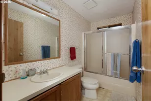 245 S Mike Rd, Tygh Valley, OR 97063 - Photo 13