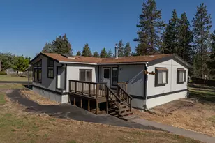245 S Mike Rd, Tygh Valley, OR 97063 - Photo 3