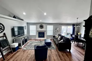 141 Cortland Ln, Eugene, OR 97404 - Photo 5