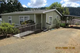 751 SE Meadowood Dr, Winston, OR 97496 - Photo 1