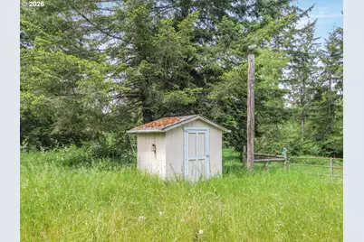 24315 SE Firwood Rd, Sandy, OR 97055 - Photo 9