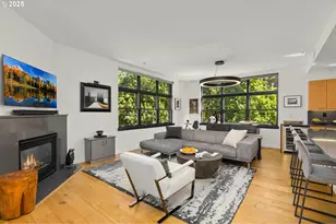 820 NW 12th Ave, Portland, OR 97209 - Photo 7