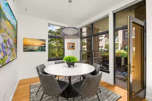 820 NW 12th Ave, Portland, OR 97209 - Photo 17