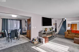 389 Maxwell Rd, Eugene, OR 97404 - Photo 11