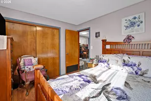 389 Maxwell Rd, Eugene, OR 97404 - Photo 23