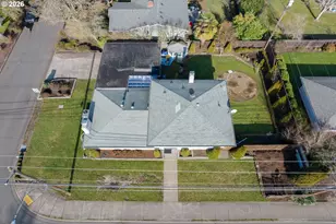 389 Maxwell Rd, Eugene, OR 97404 - Photo 5