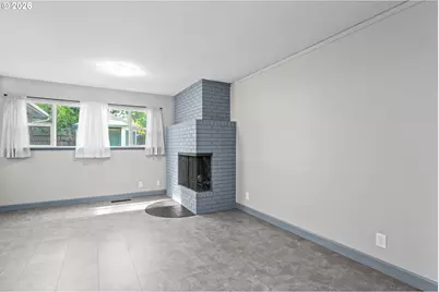 389 Maxwell Rd, Eugene, OR 97404 - Photo 17
