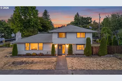 389 Maxwell Rd, Eugene, OR 97404 - Photo 1