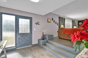 389 Maxwell Rd, Eugene, OR 97404 - Photo 7