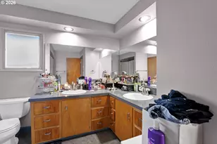 389 Maxwell Rd, Eugene, OR 97404 - Photo 33