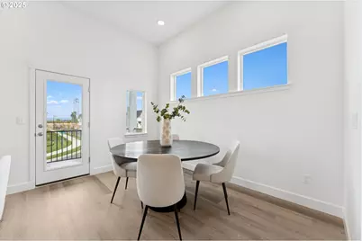 3312 SE Arrowhead Ave, Hillsboro, OR 97123 - Photo 15