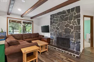 4525 Fox Hollow Rd, Eugene, OR 97405 - Photo 15