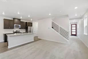 3703 SW 40th St, Gresham, OR 97080 - Photo 5