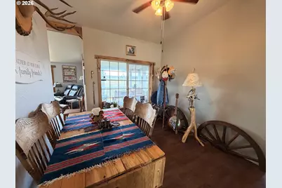31734 Sunset Valley Ln, Burns, OR 97720 - Photo 29