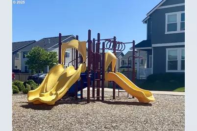 2598 NW Meadows Dr, McMinnville, OR 97128 - Photo 31