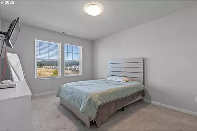 2598 NW Meadows Dr, McMinnville, OR 97128 - Photo 21