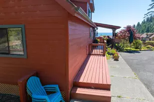 19921 Whaleshead Rd, Brookings, OR 97415 - Photo 35