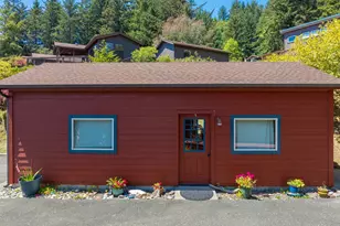 19921 Whaleshead Rd, Brookings, OR 97415 - Photo 21