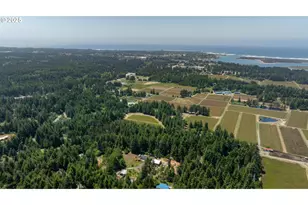 88579 Hwy 42, Bandon, OR 97411 - Photo 37