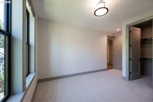 964 Country Commons Ln, Lake Oswego, OR 97034 - Photo 25