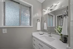 5138 SW Santa Monica Ct, Portland, OR 97221 - Photo 31