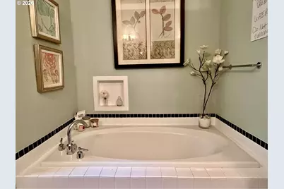 3930 Abbey Ln #301A, Astoria, OR 97103 - Photo 17