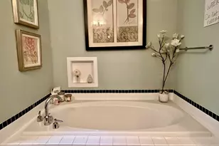3930 Abbey Ln, Astoria, OR 97103 - Photo 17