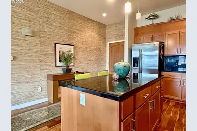 3930 Abbey Ln #301A, Astoria, OR 97103 - Photo 13