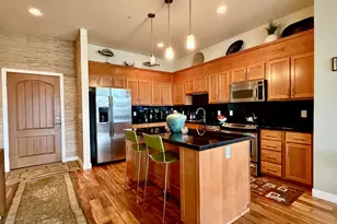 3930 Abbey Ln, Astoria, OR 97103 - Photo 9