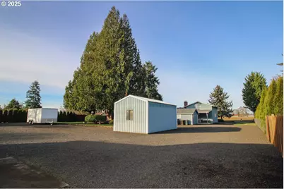 32910 SW Bridges Rd, Hillsboro, OR 97123 - Photo 29