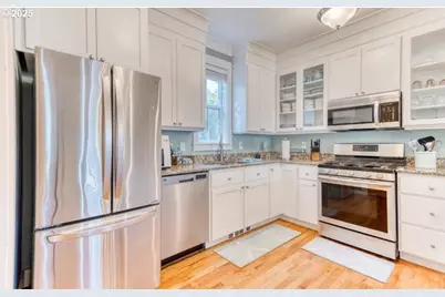 2685 SW Beach Ave, Lincoln City, OR 97367 - Photo 9