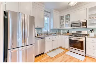 2685 SW Beach Ave, Lincoln City, OR 97367 - Photo 9