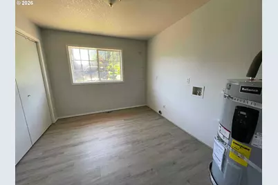 151 E Date St, Powers, OR 97466 - Photo 35