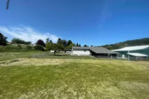 151 E Date St, Powers, OR 97466 - Photo 11