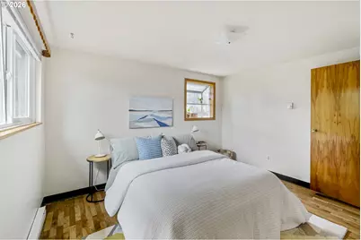 8217 SE 63rd Ave, Portland, OR 97206 - Photo 19