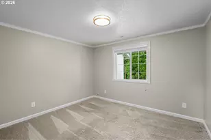 326 NE 34th Pl, Hillsboro, OR 97124 - Photo 13