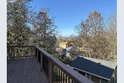 286 Winchester Creek Ave, Winchester, OR 97495 - Photo 7