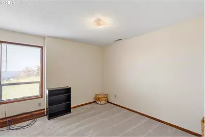 44350 Whiskey Butte Dr, Sweet Home, OR 97386 - Photo 19