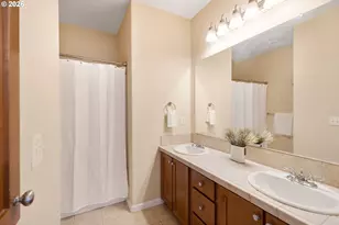 10336 SW Hollyridge Ln, Beaverton, OR 97005 - Photo 17