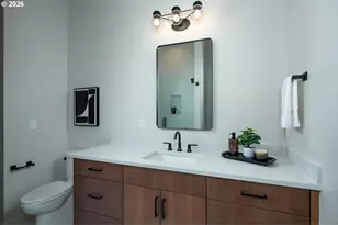 1116 Rock Creek Rd, Hood River, OR 97031 - Photo 9