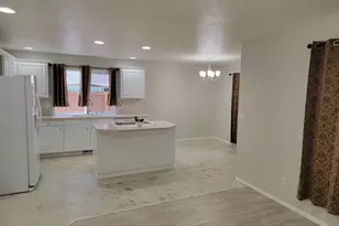 5923 Rhinestone Ct, Salem, OR 97306 - Photo 7